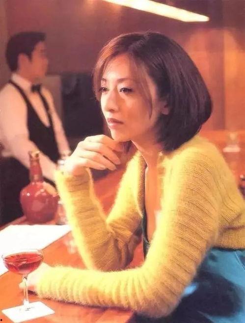 淫荡人妻在线,揭秘“淫荡人妻”背后的真实故事